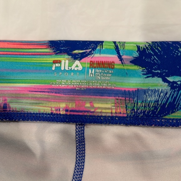 Fila Womens Athletic Running Shorts Size Medium - Picture 4 of 4
